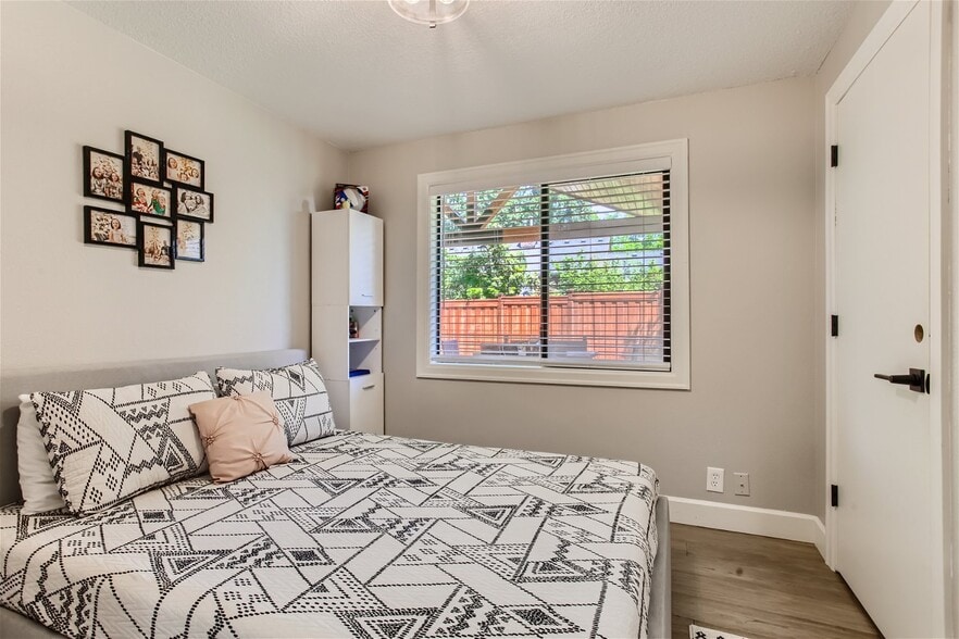 More Photos Of 8955 SW Club Meadow Ln, Portland Continuing Care Retirement Community For Sale