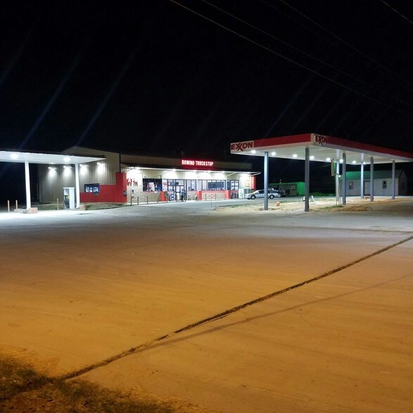 More Photos Of 22263 US Highway 59 N, Queen City Service Station For Sale