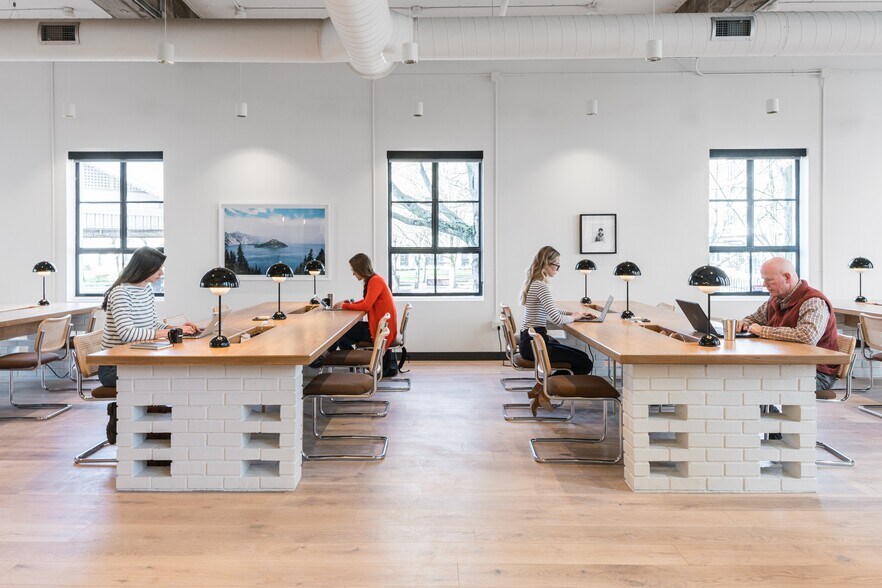 More Photos Of 830 NE Holladay St, Portland Coworking Space