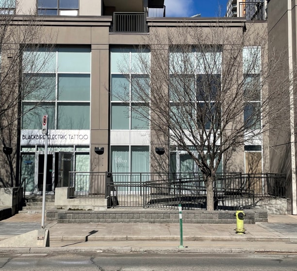 More Photos Of 1118 12th Ave SW, Calgary Apartments For Sale