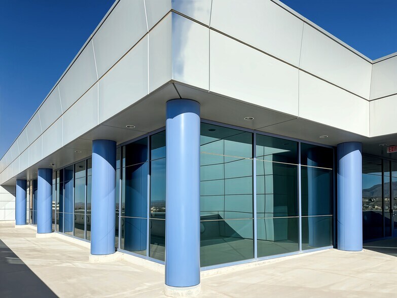 More Photos Of 100 Sun Ave NE, Albuquerque Coworking Space