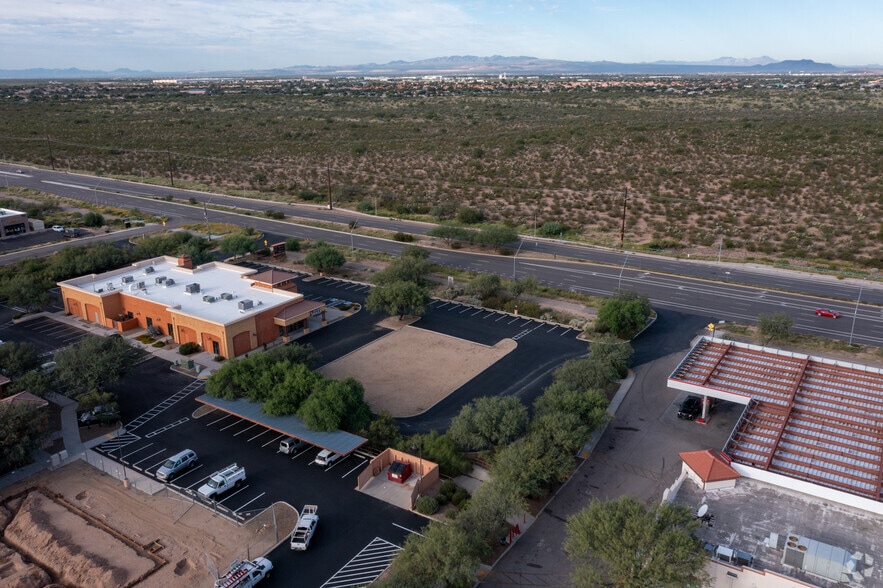 More Photos Of 7365 S Houghton Rd, Tucson Restaurant For Sale