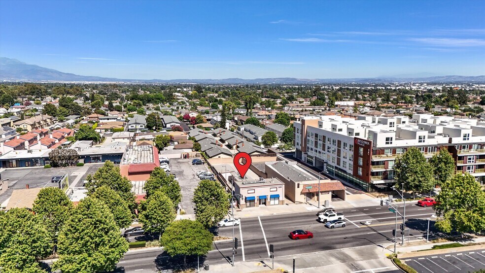Primary Photo Of 5604-5608 Rosemead Blvd, Temple City Storefront Retail Residential For Lease