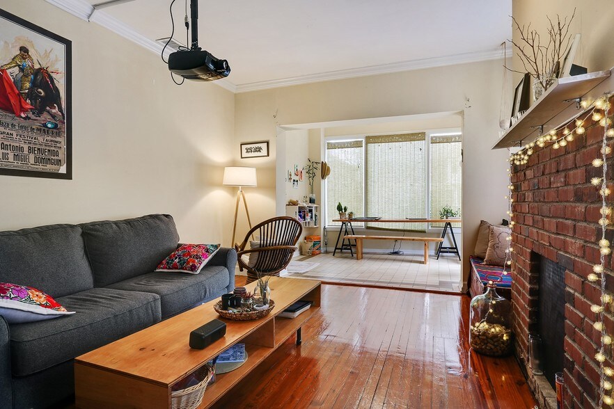 More Photos Of 323 4th St NE, Atlanta Apartments For Sale