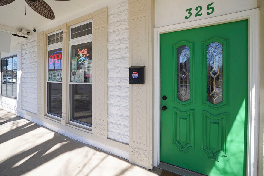 More Photos Of 325 W 7th St, Frederick Storefront Retail Office For Sale