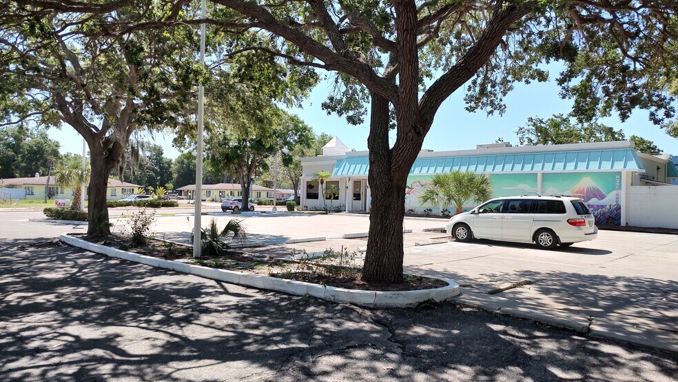 More Photos Of 4195 N Tamiami Trl, Sarasota Fast Food For Sale