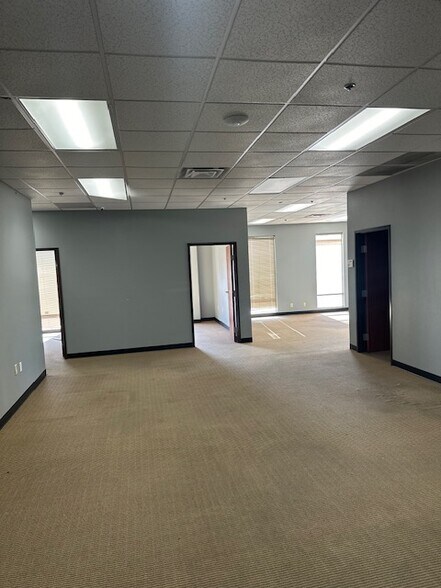 More Photos Of 4915-4935 Brookside Ct, Reno Light Distribution For Lease