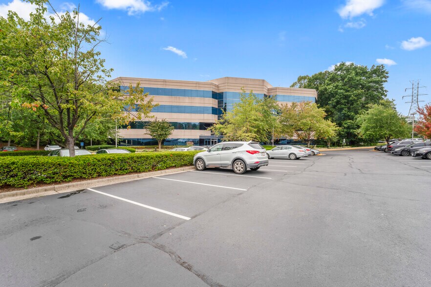 More Photos Of 1801 Robert Fulton Dr, Reston Medical For Sale