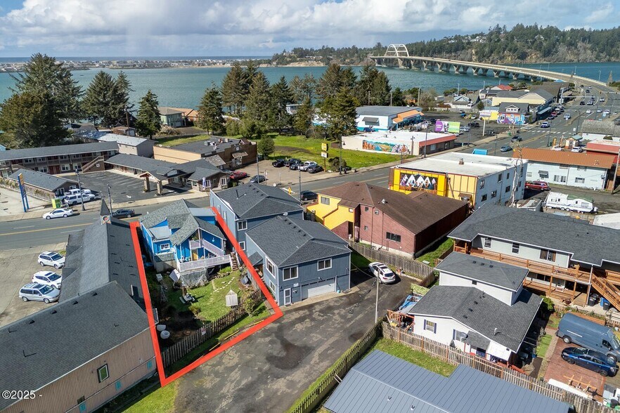 More Photos Of 205 SW Highway 101, Waldport Storefront For Sale