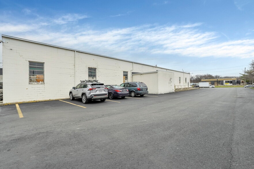 More Photos Of 1245 Alum Creek Dr, Columbus Warehouse For Lease