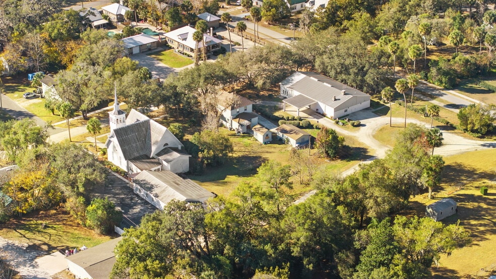 More Photos Of 201 W University Ave, Orange City Religious Facility For Sale