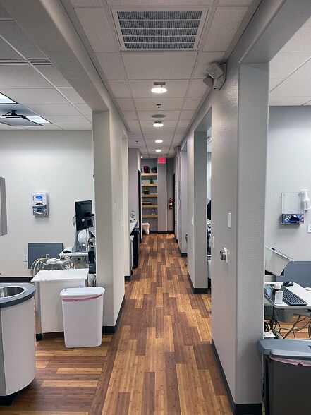 More Photos Of 3650 S Eastern Ave, Las Vegas Medical For Sale