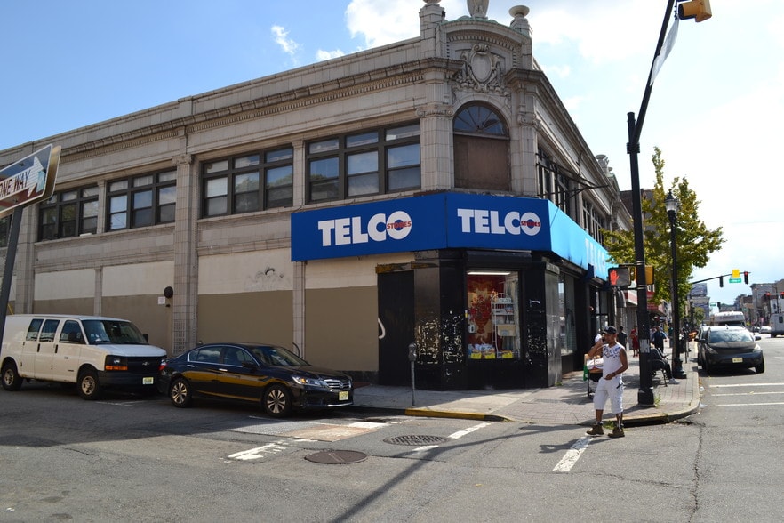 More Photos Of 4912 Bergenline Ave, West New York Health Club For Lease