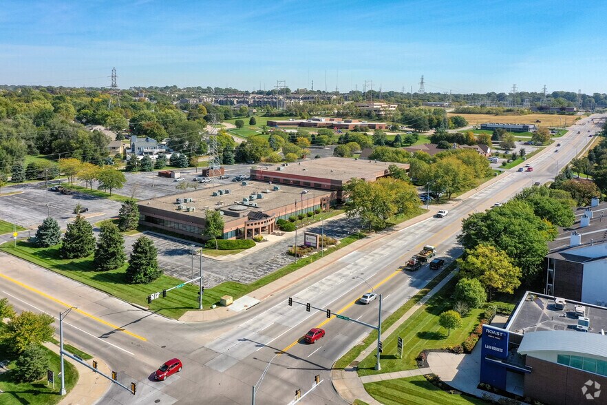 More Photos Of 11340 Blondo St, Omaha Loft Creative Space For Lease