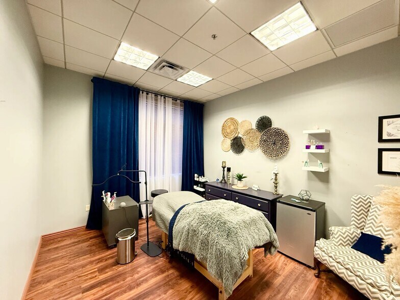 More Photos Of 3303 S Lindsay Rd, Gilbert Medical For Lease