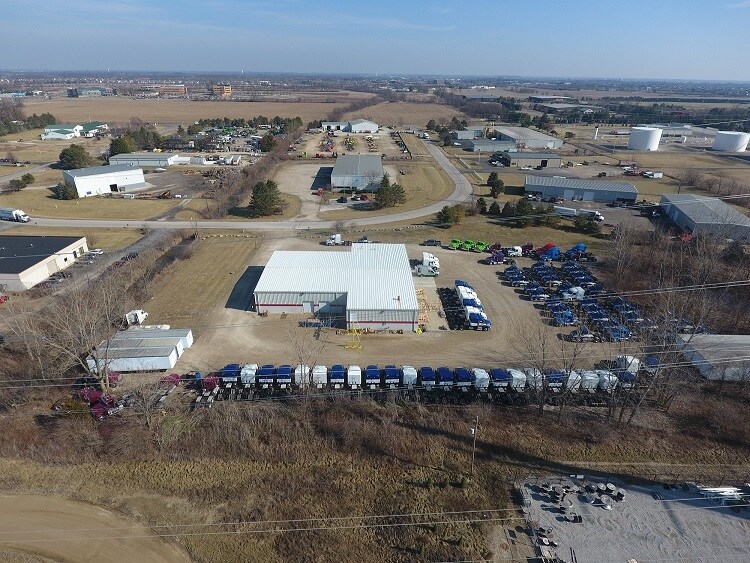 More Photos Of 7685 Fishel Dr N, Dublin Warehouse For Lease