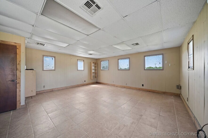 More Photos Of 9357 Webster Rd, Beggs Warehouse For Sale