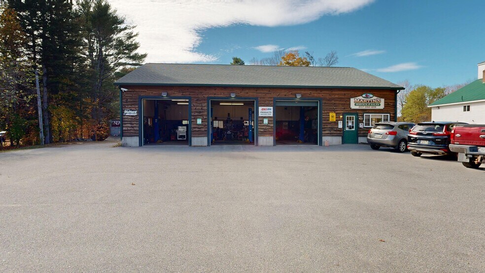 More Photos Of 48 S Main St, Andover Auto Repair For Sale