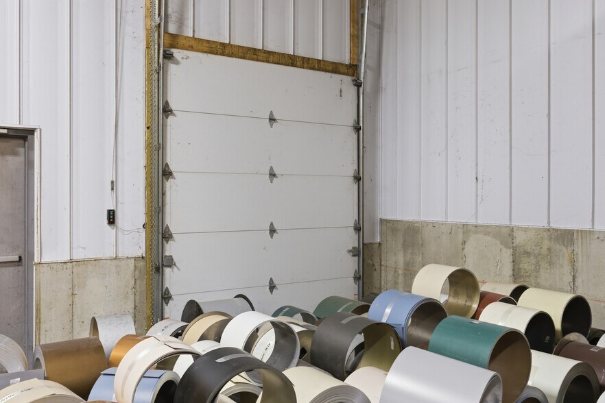 More Photos Of 190 Cherry St, Middleborough Industrial For Sale