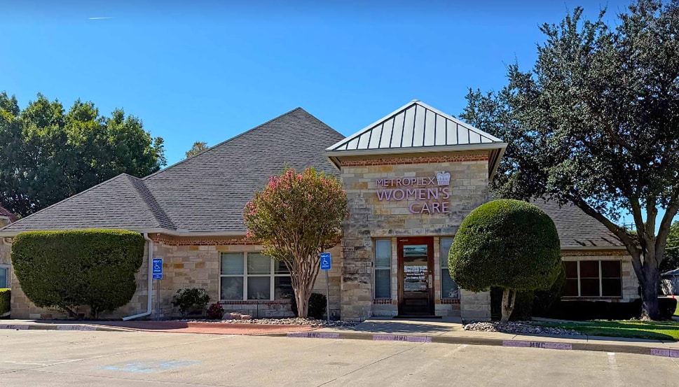 Primary Photo Of 3090 Ridge Rd, Rockwall Medical For Sale