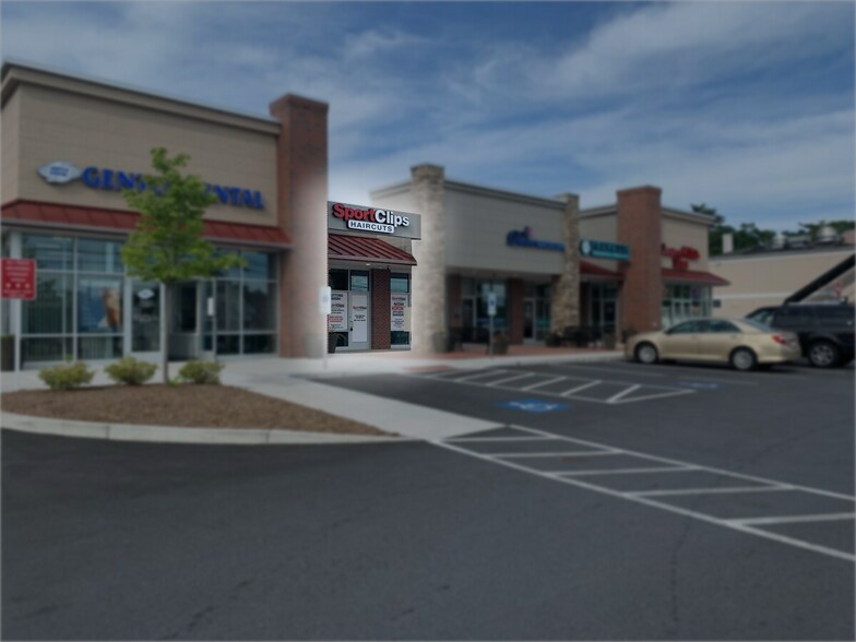 More Photos Of 471-479 W Central St, Franklin Freestanding For Lease
