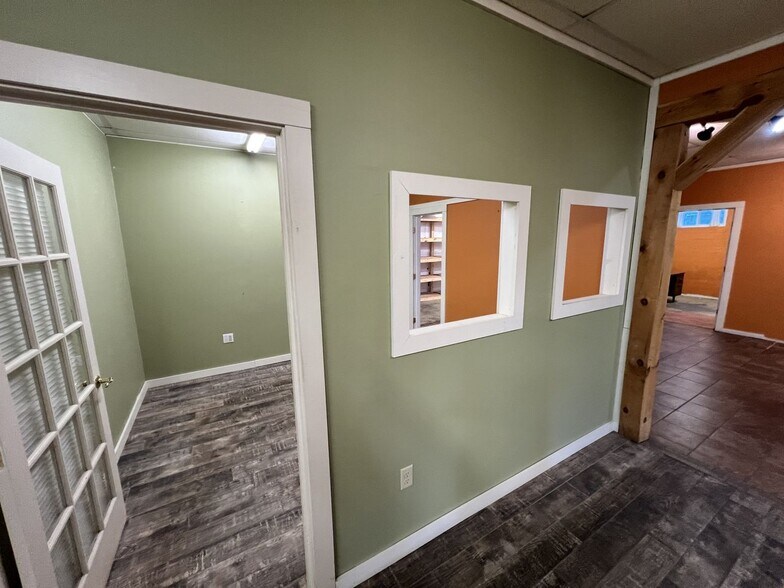 More Photos Of 43 Grove St, Peterborough Freestanding For Lease