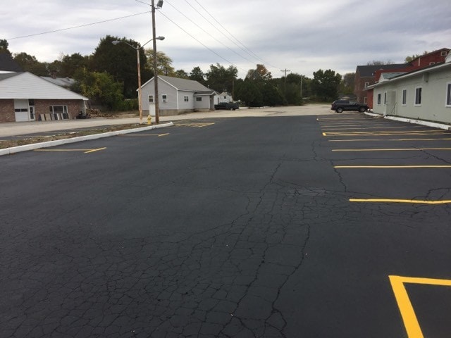 More Photos Of 33 Elm St, Merrimack Warehouse For Lease