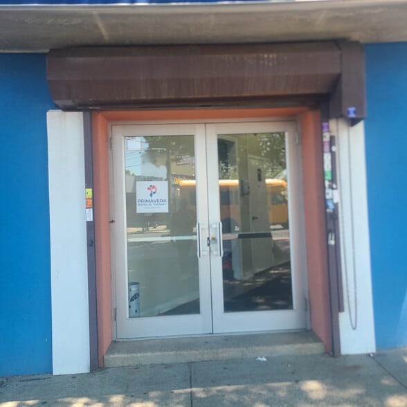 More Photos Of 1339 E Gun Hill Rd, Bronx Office For Lease