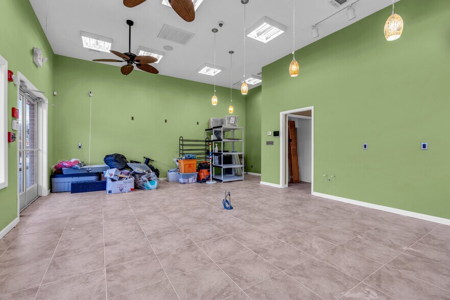 More Photos Of 910 Perrineville Rd, Millstone Township Freestanding For Sale