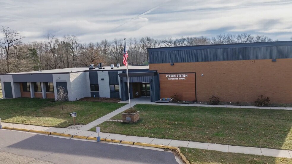 Primary Photo Of 201 Hoehn dr, Lyndon Station Specialty For Sale