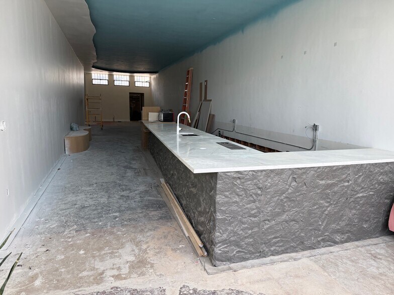 More Photos Of 1417 Webster St, Alameda Storefront For Lease