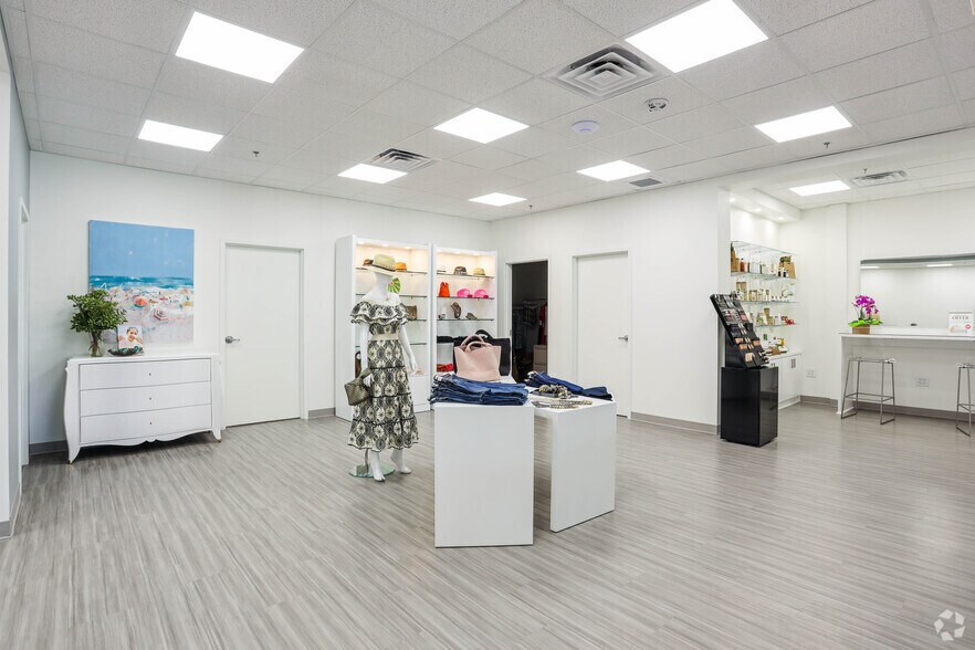 More Photos Of 2357 Warm Springs Rd, Columbus Office For Sale