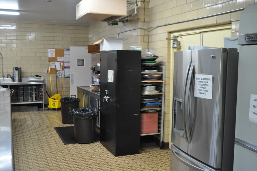 More Photos Of 2300 Mahantongo St, Pottsville Theater Concert Hall For Sale