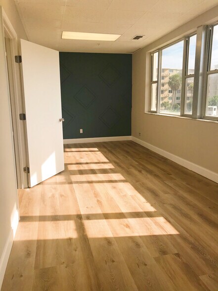 More Photos Of 1980 N Atlantic Ave, Cocoa Beach Medical For Lease