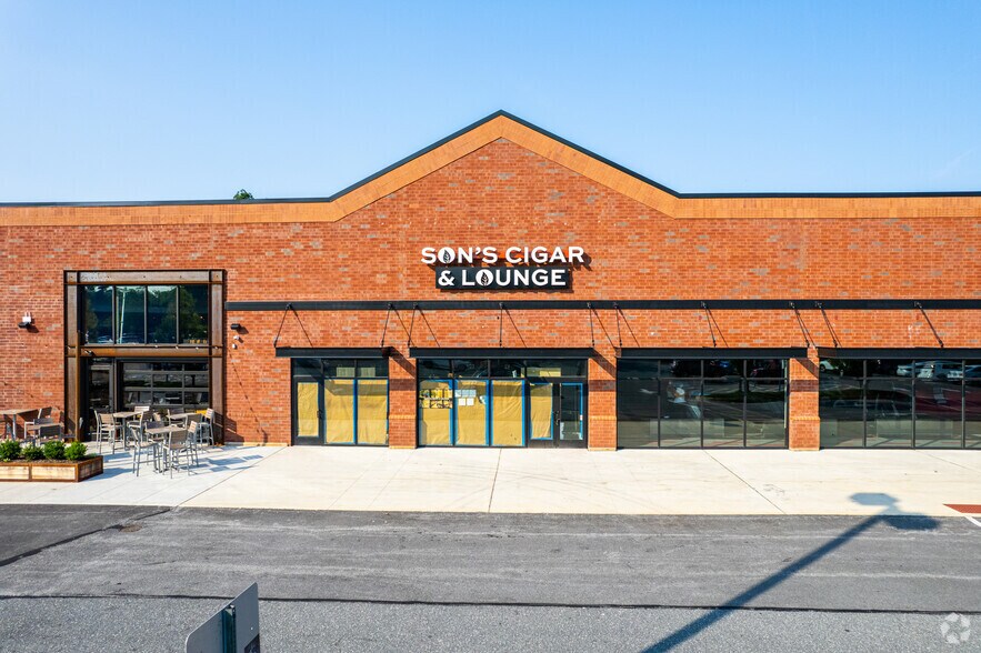 More Photos Of 240-278 Eagleview Blvd, Exton Freestanding For Lease