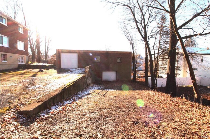 More Photos Of 41 Howard Ave, Binghamton Office Residential For Lease