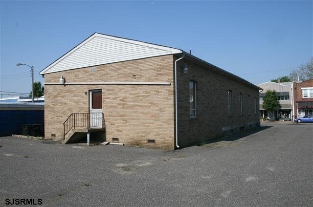 More Photos Of 411 N High St, Millville Medical For Sale