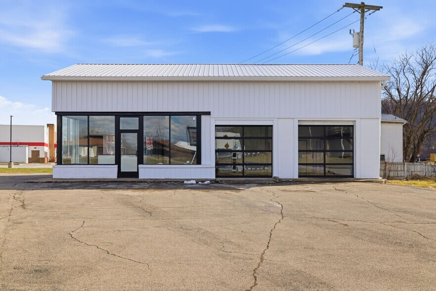 Primary Photo Of 400 5th Ave, New Brighton Auto Repair For Sale