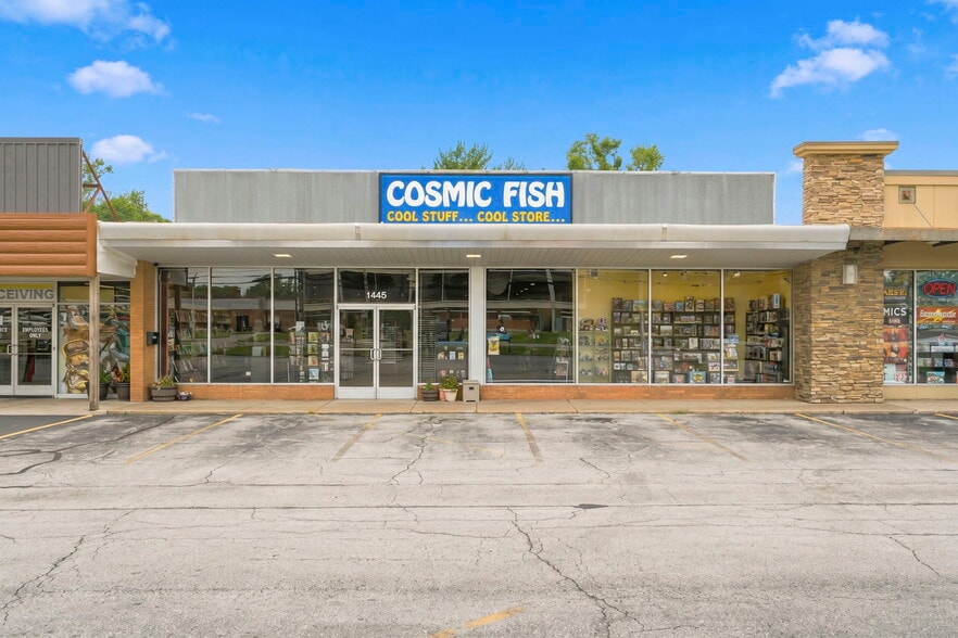 Primary Photo Of 1445 S Glenstone Ave, Springfield General Retail For Lease