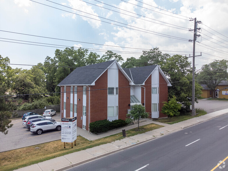 27 Major Mackenzie Dr E, Richmond Hill, On L4c 1t9 - Office For Lease 