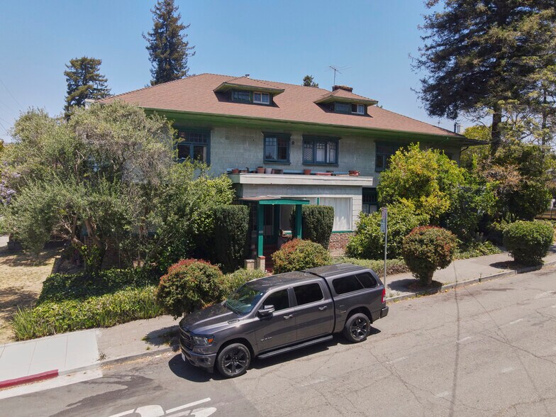 More Photos Of 400 Lagunitas Ave, Oakland Apartments For Sale