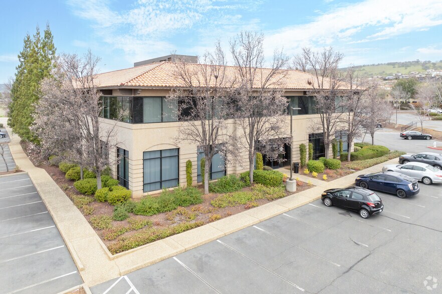 More Photos Of 1101 Investment Blvd, El Dorado Hills Office For Lease