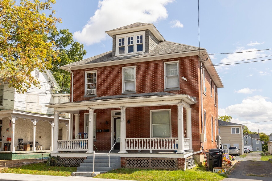 Primary Photo Of 510 N Loudoun St, Winchester Multifamily For Sale