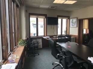 More Photos Of 1224 Hyde Park Ave, Hyde Park Loft Creative Space For Lease