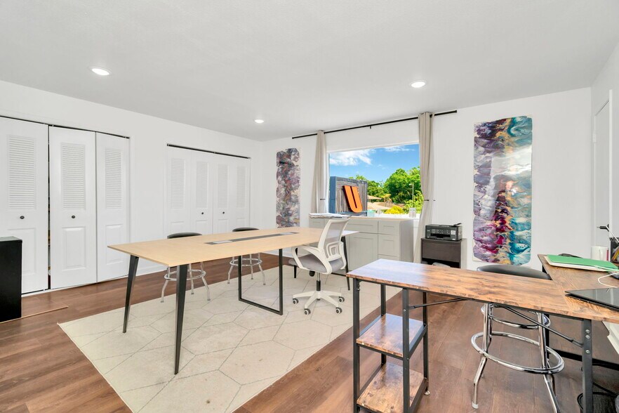 More Photos Of 5401 S Dale Mabry Hwy, Tampa Medical For Sale