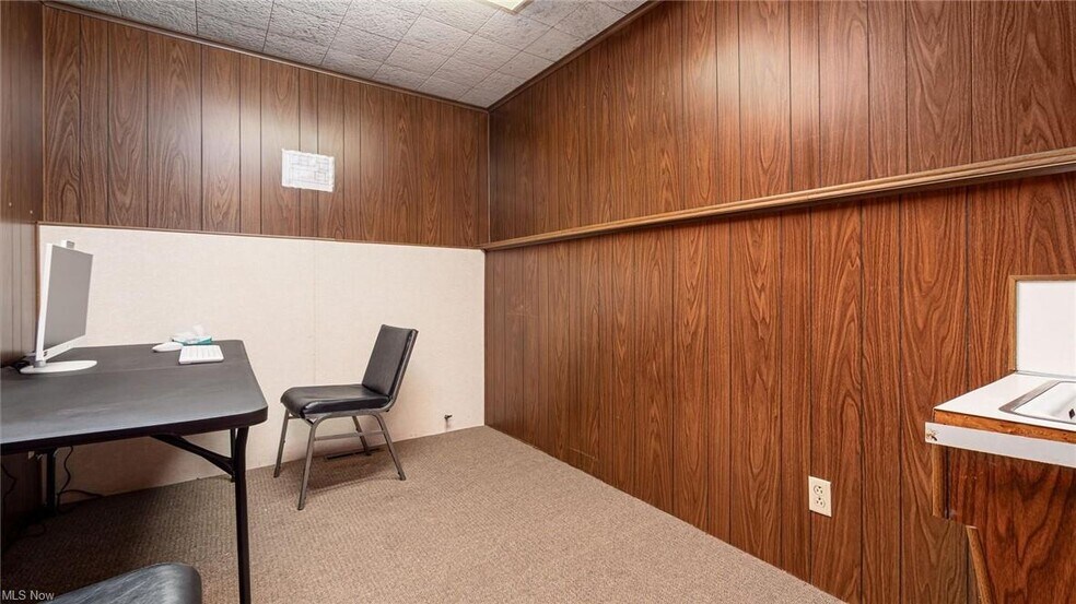 More Photos Of 1117 Clark St, Cambridge Medical For Sale
