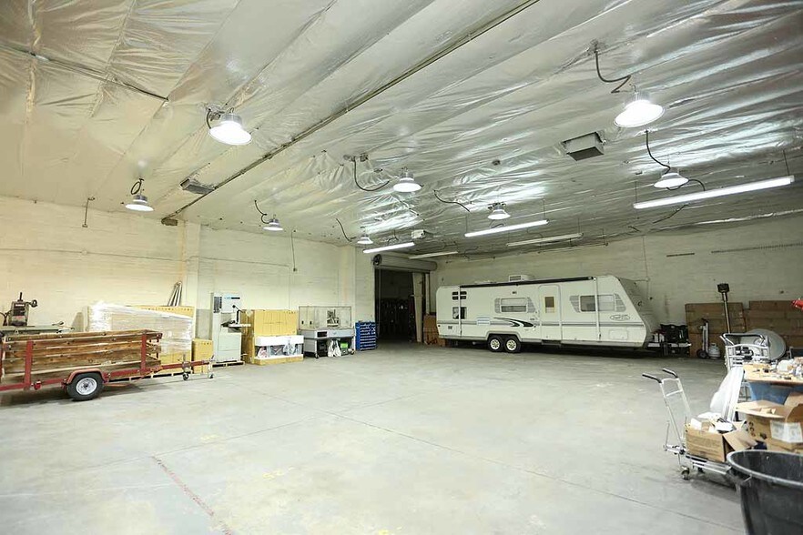 More Photos Of 4023 W Oquendo Rd, Las Vegas Warehouse For Sale