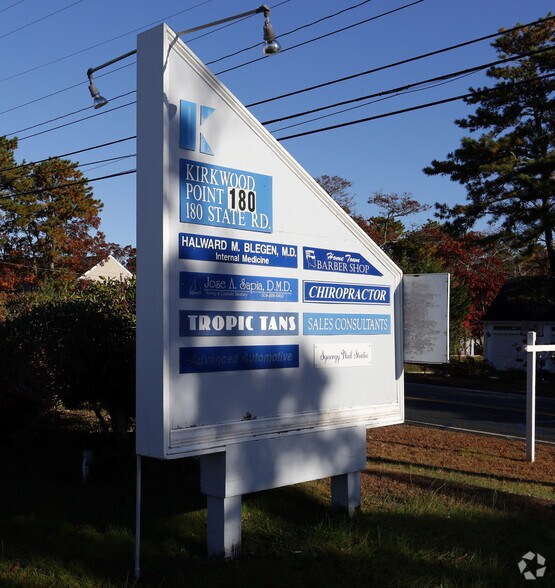 More Photos Of 180 State Rd, Sagamore Beach Office For Lease