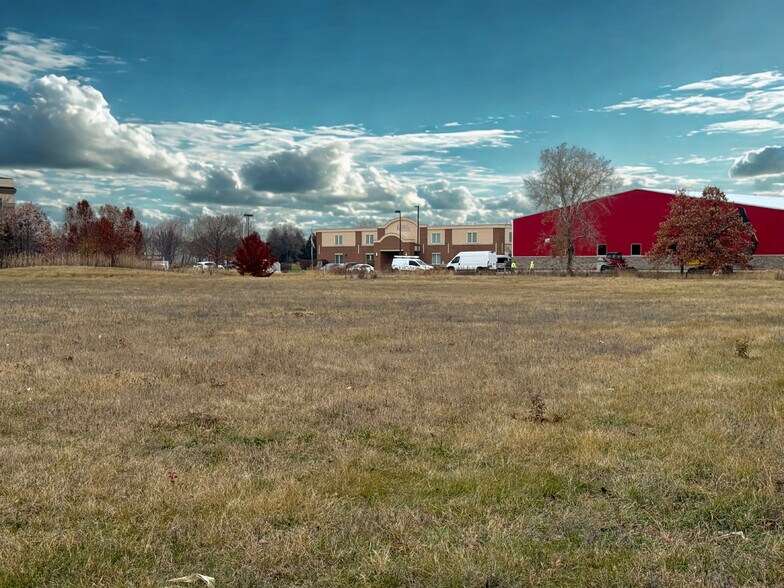 More Photos Of 721 Crimson Ln, Yorkville Land For Sale