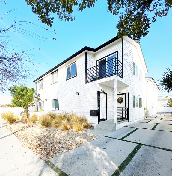 More Photos Of 6732 Irvine Ave, North Hollywood Apartments For Sale